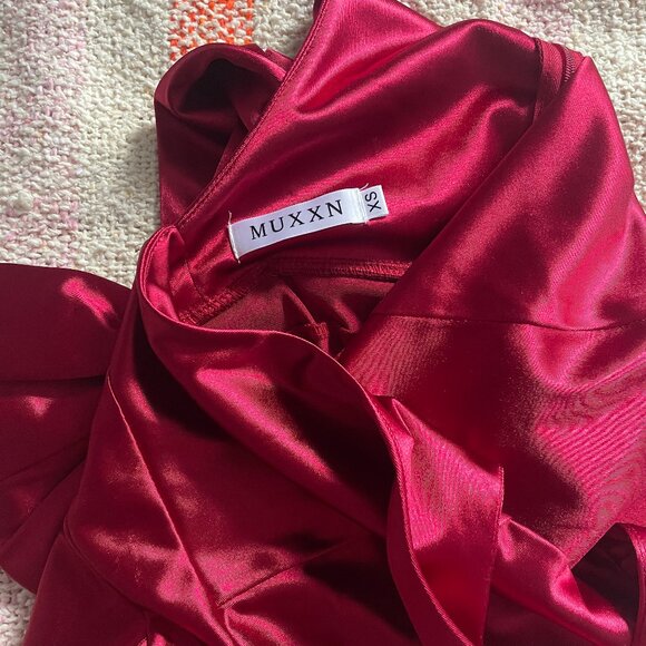 NWOT Dark Red Satin Christmas Mini Dress w Bow - Picture 9 of 14